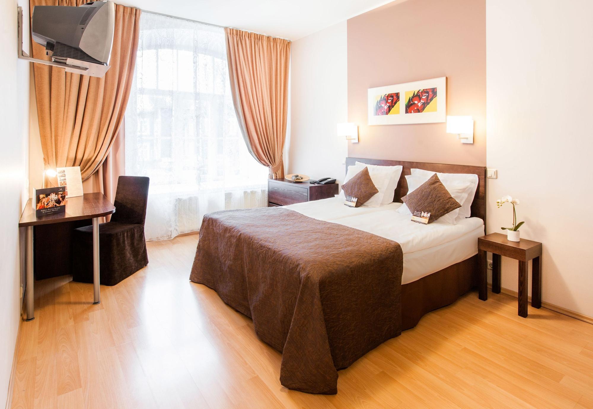 City Hotel Tallinn by Unique Hotels Extérieur photo