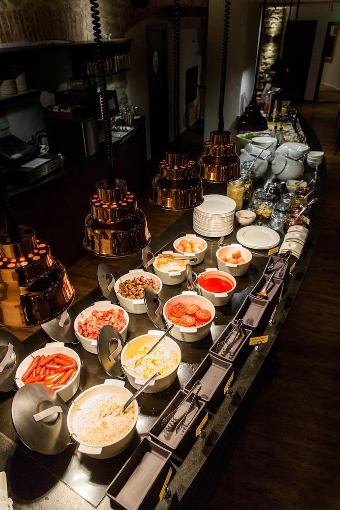 City Hotel Tallinn by Unique Hotels Extérieur photo